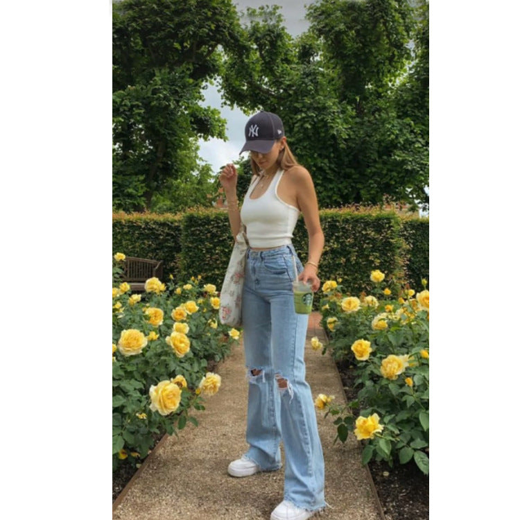 High-waisted wide-leg jeans