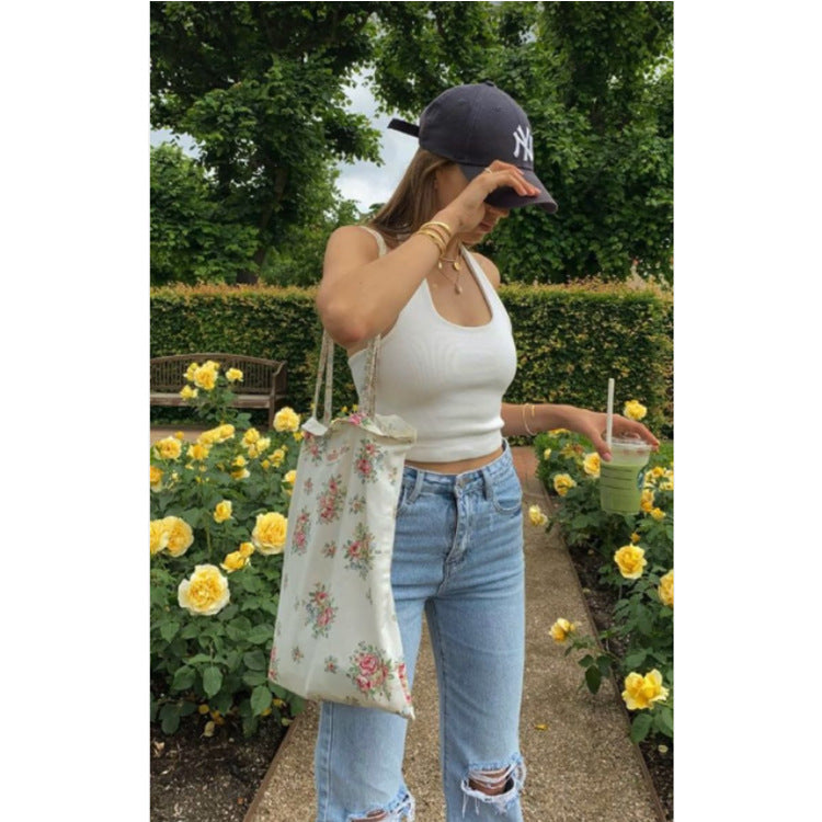 High-waisted wide-leg jeans