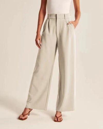 High-waisted wide-legged pants