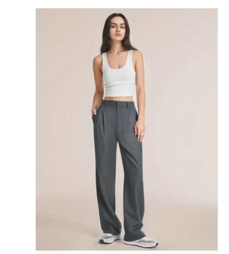 High-waisted wide-legged pants